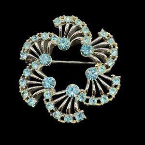 Vintage Silver tone Brooch Light Blue Glass Rhinestones